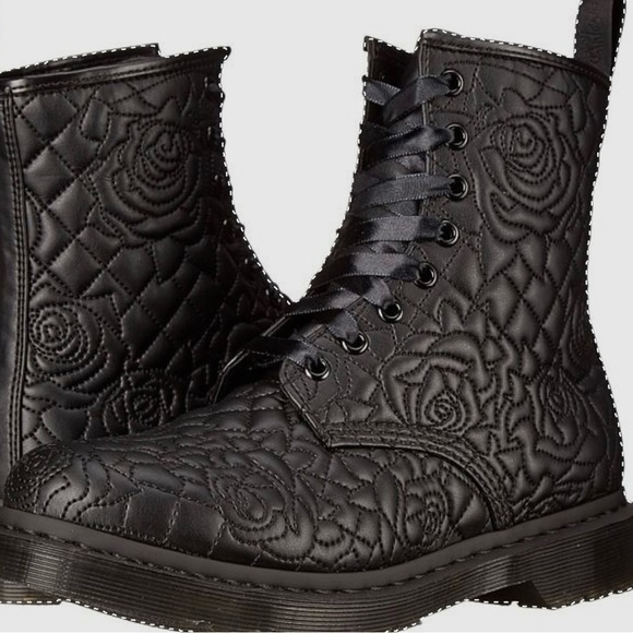 Dc Martens Shoes - Black Quilted Combat Boots with Leather Finish